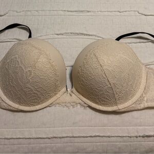 Victorias Secret Elegant Lace Cream Bra
